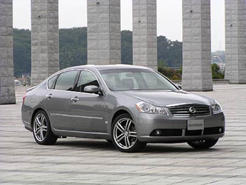 レジェンドとフーガはどっちが買い得か 新型高級セダンを比較する クルマの賢い買い方 売り方 All About レジェンドとフーガはどっちが買い得か 新型高級セダンを比較する クルマの賢い買い方 売り方 All About