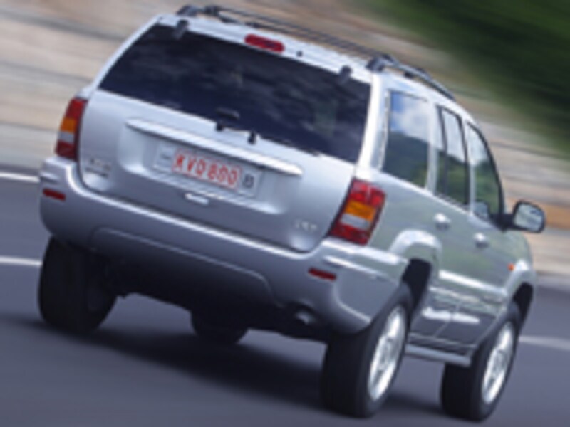 ジープグランドチェロキー  リア