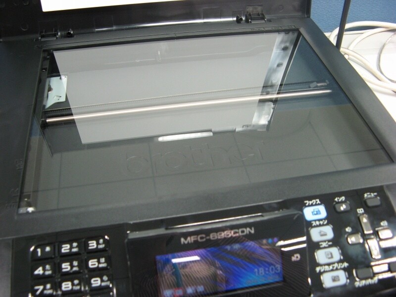 スキャナーはCIS方式を採用している