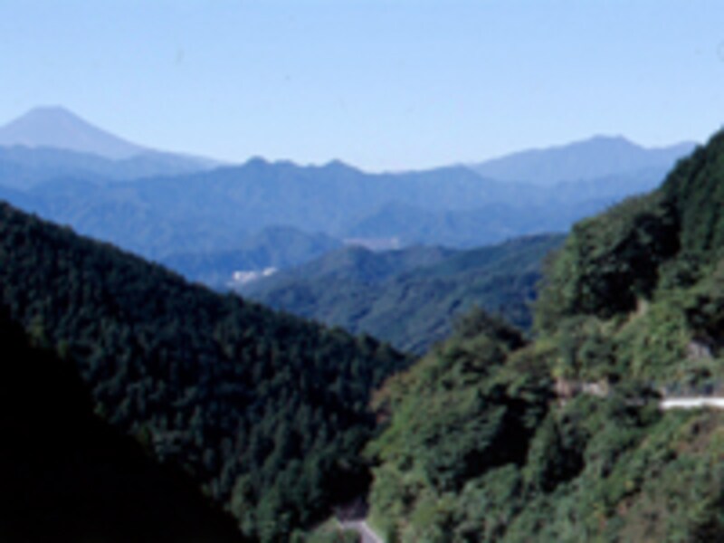 和田峠手前の富士山を見渡せる絶景スポット