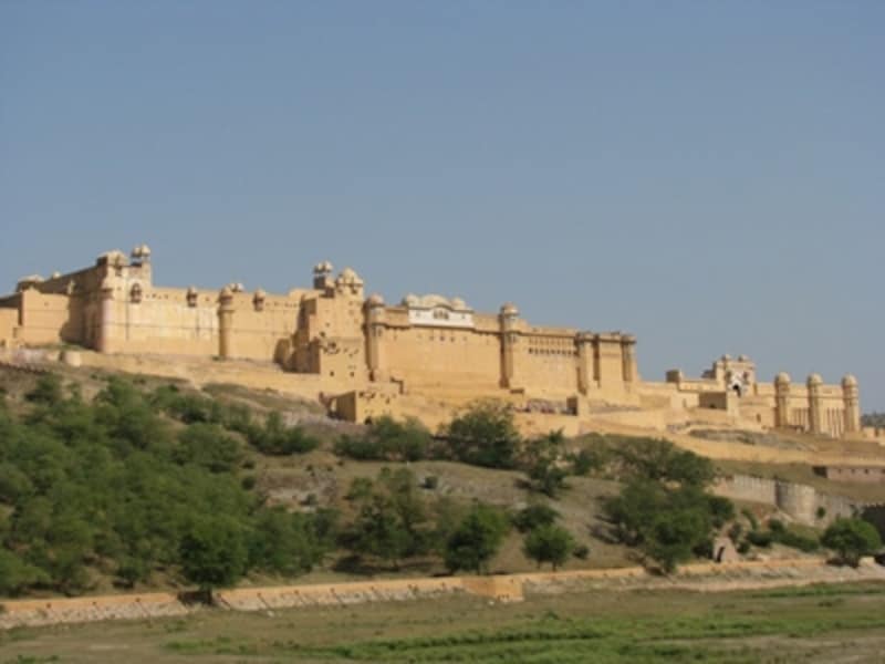 アンベール城 遠景