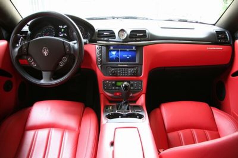 マセラティグラントゥーリズモ