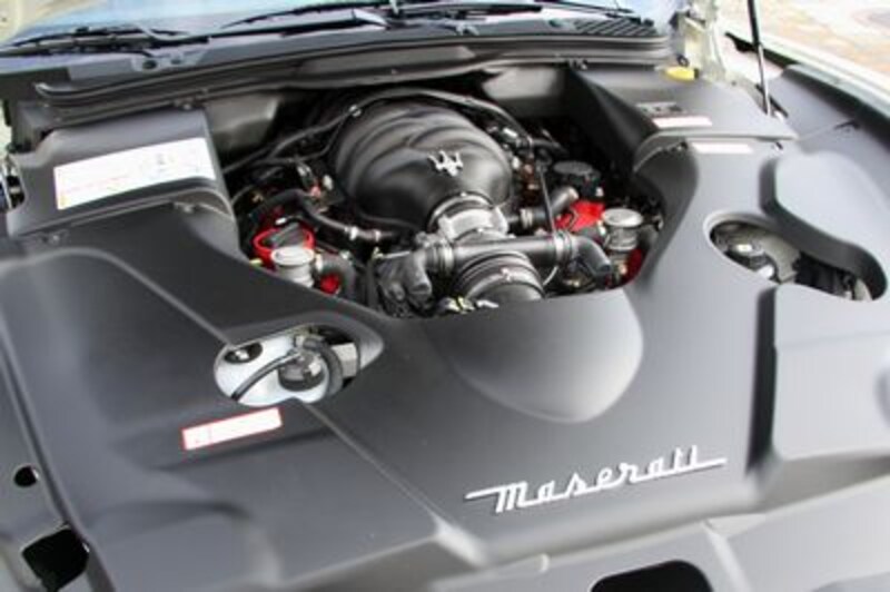 マセラティグラントゥーリズモS