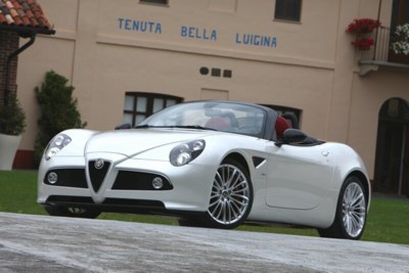 アルファロメオ8Cスパイダー