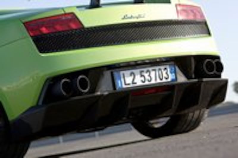 ランボルギーニガヤルドLP570-4スーパーレジェーラ