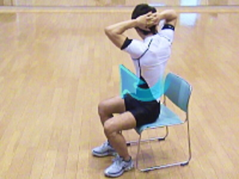 腰ストレッチ手順4