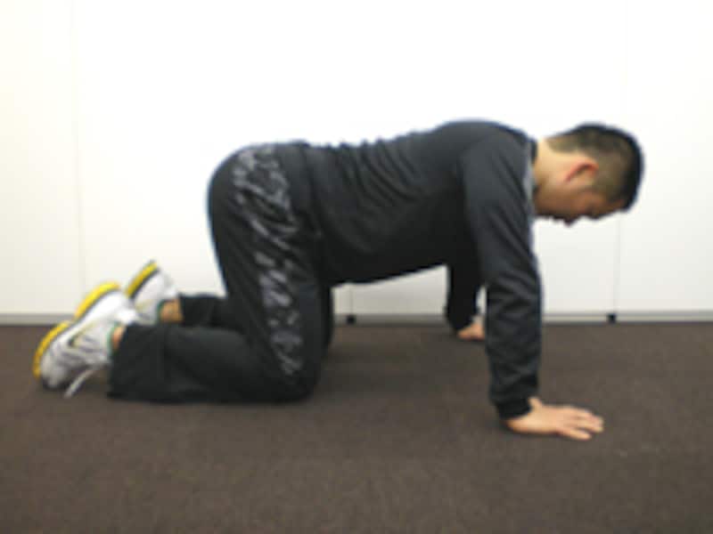 手を上げると楽になる