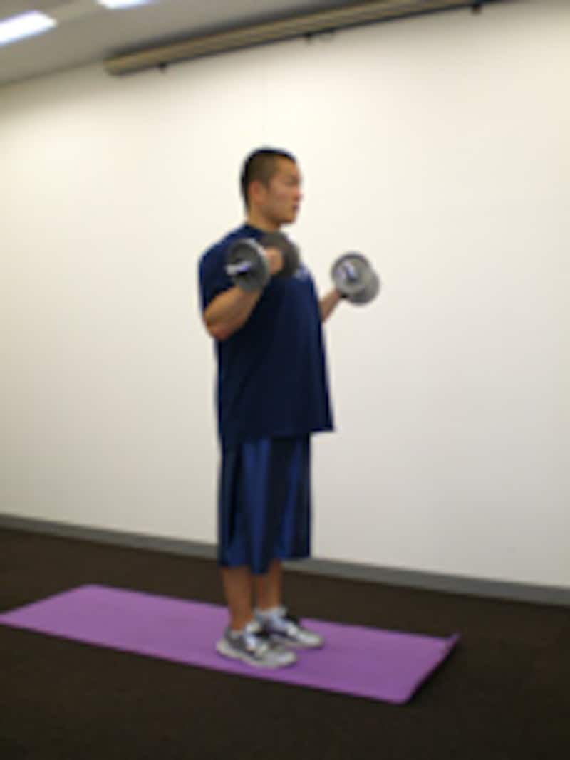 ダンベルカールフィニッシュ