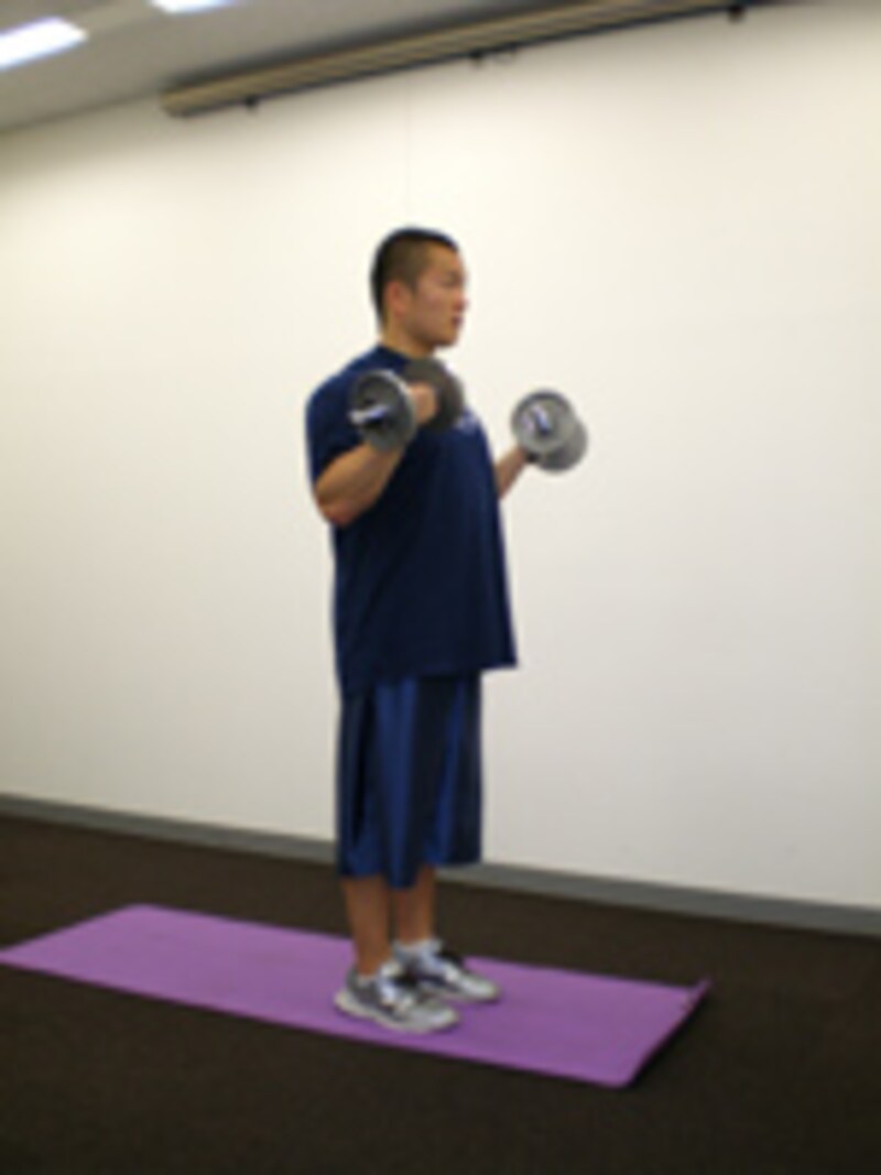 ダンベルカールフィニッシュ