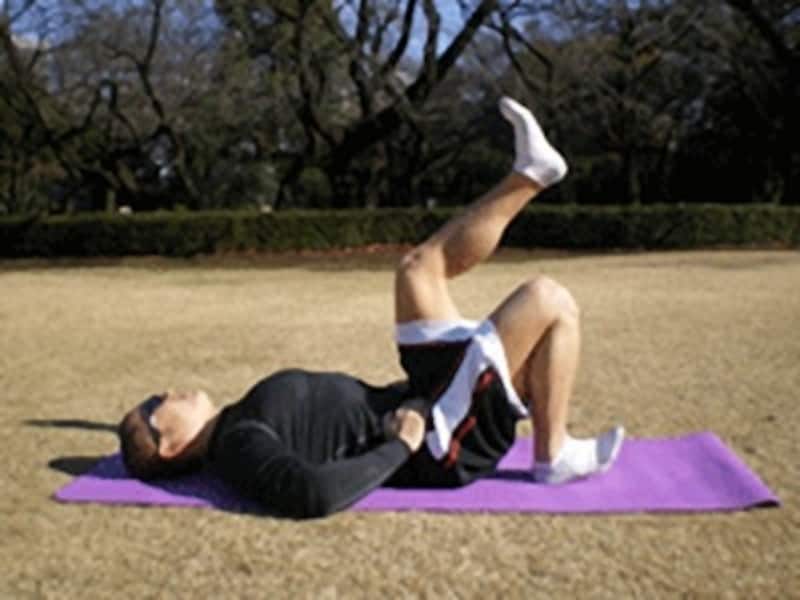 爪先を上げたまま行うようにしましょう