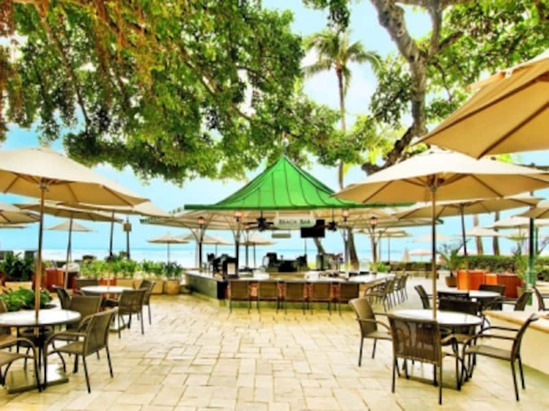 オン・ザ・ビーチのバーで一番入店しやすいのがこちら