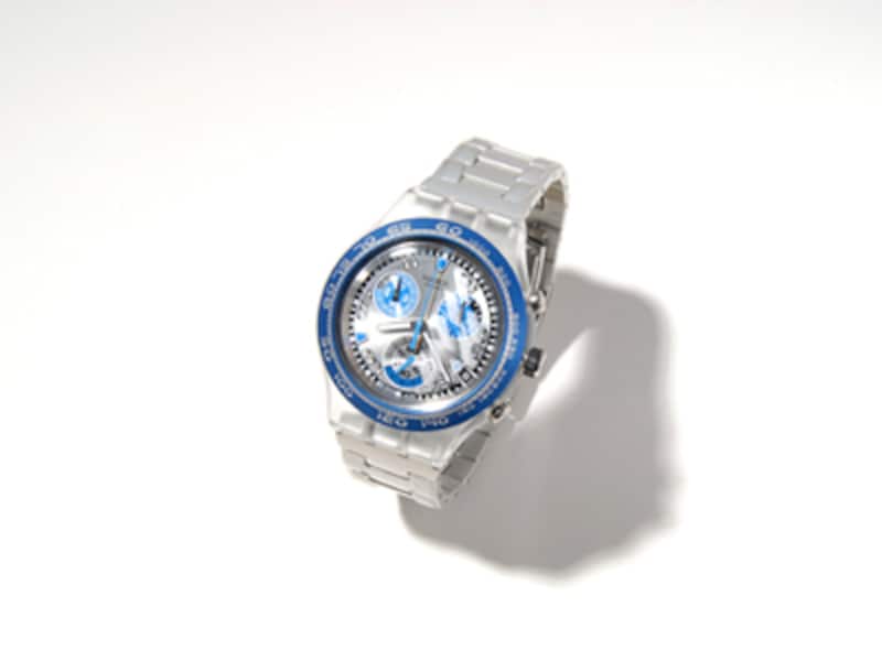 スケルトンな腕時計