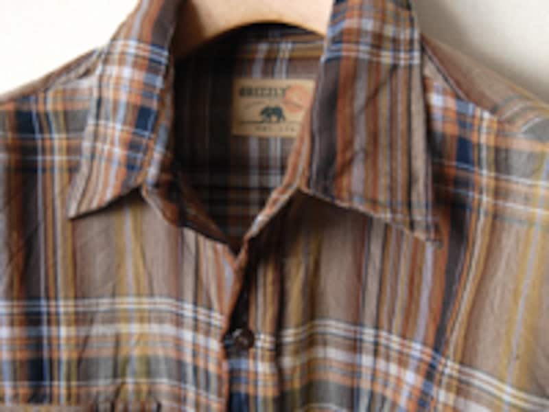 チェックシャツ