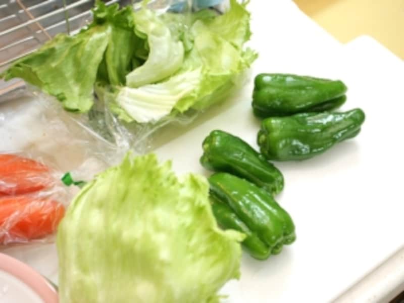 緑黄色野菜には余分な脂肪を排出する働きがある。
