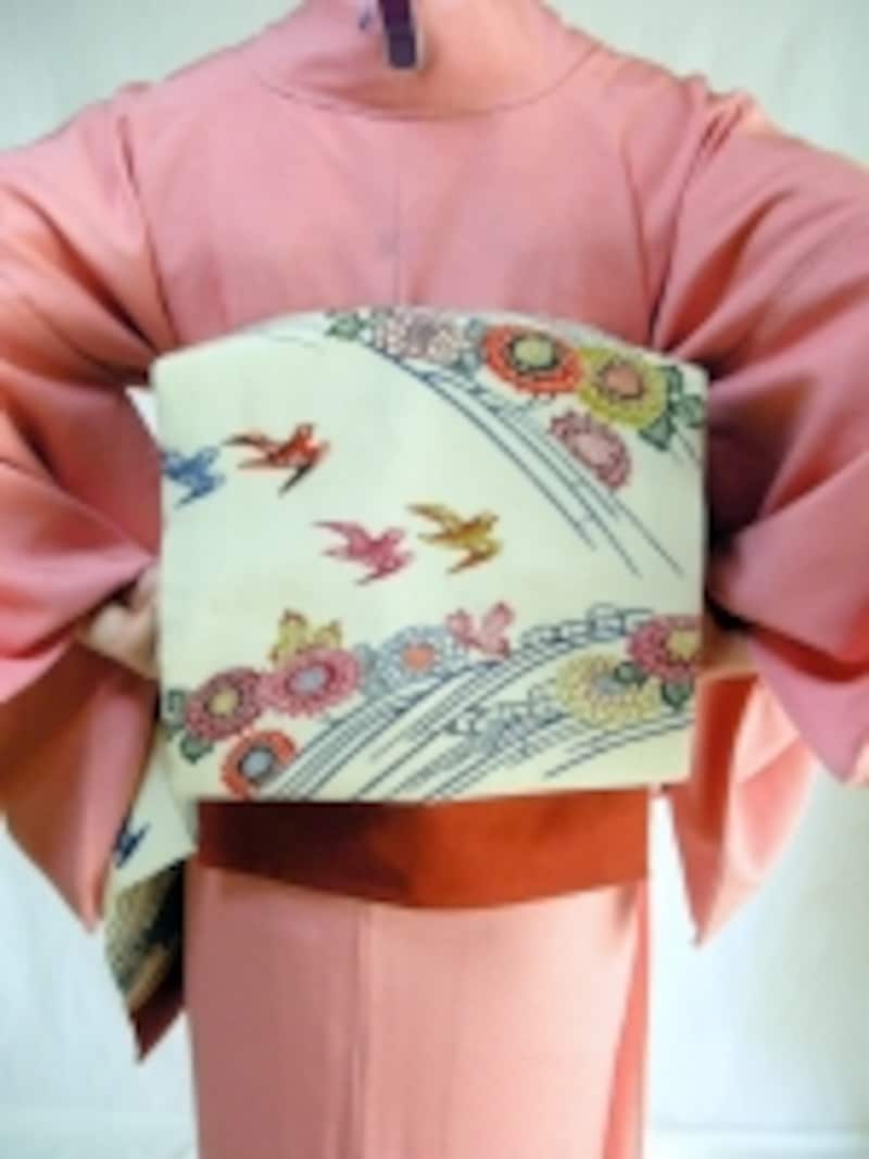 まっすぐ上に上げる