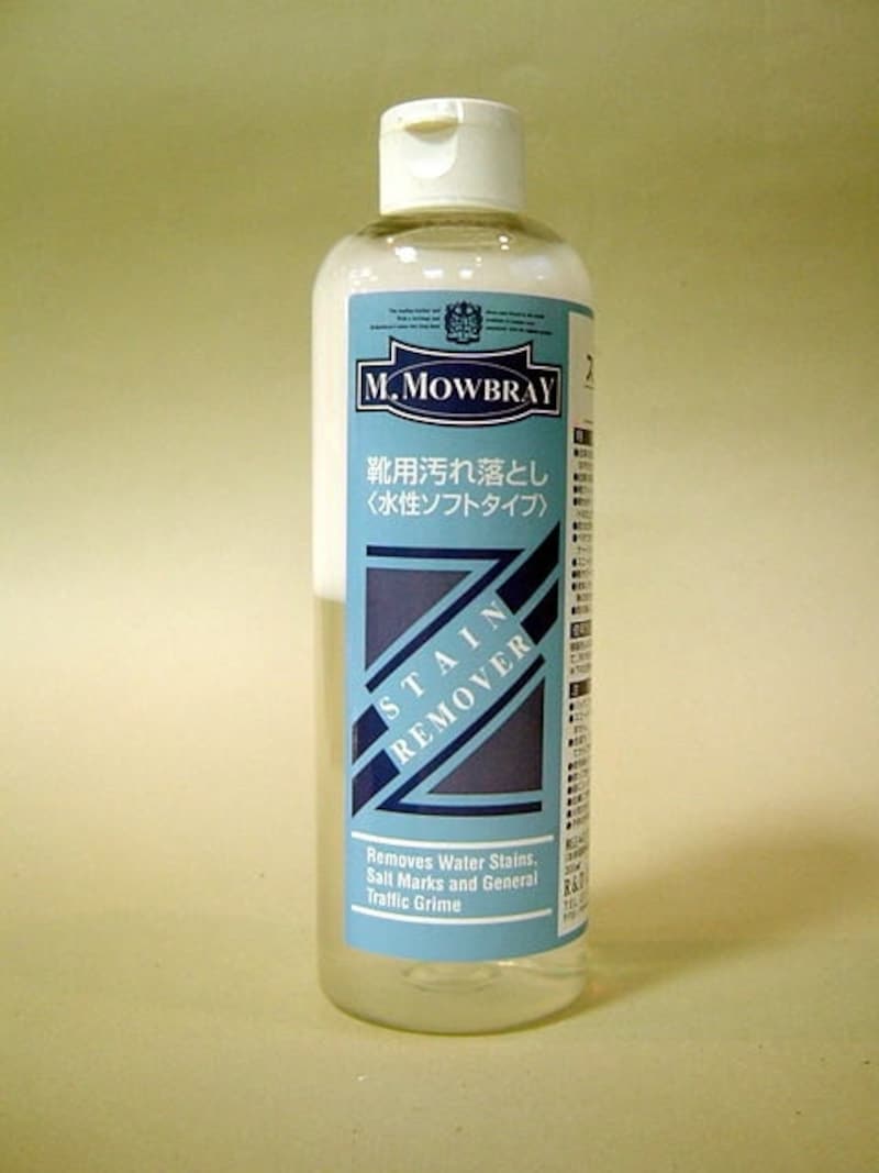 クリーナーは様々なものが売られていますが、「汚れ落とし」に徹したものが一番使いやすいと思います。代表例はこれ