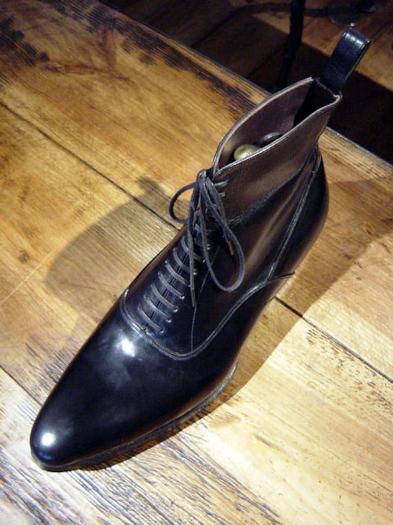 バルモラルブーツ