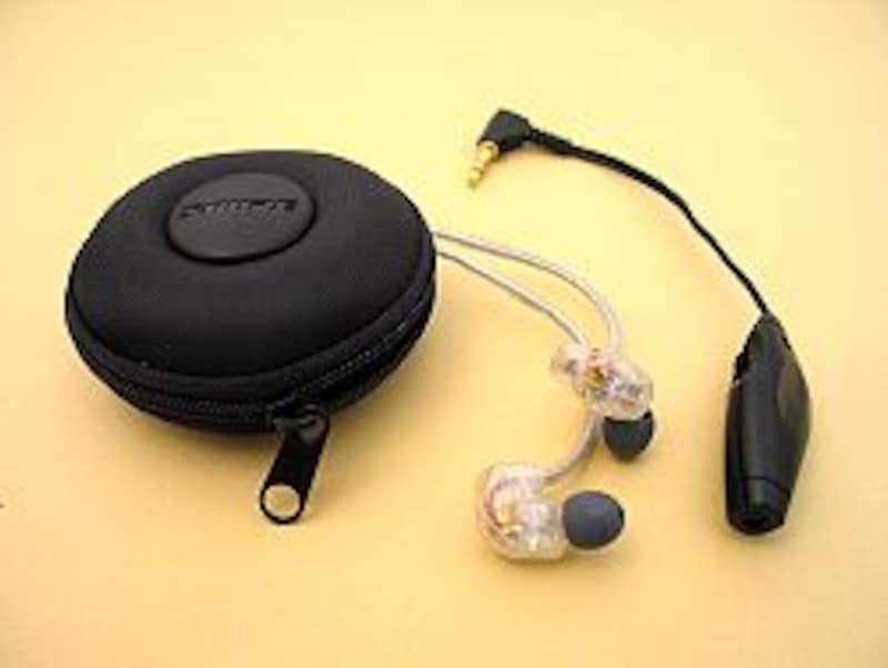 プロミュージシャンの定番 SHURE「E5c」 プロ仕様のヘッドフォン プロミュージシャンの定番 SHURE「E5c」 プロ仕様のヘッドフォン