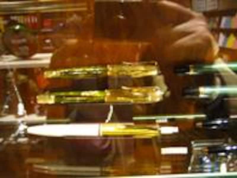 デルフォニックス表参道ヒルズ