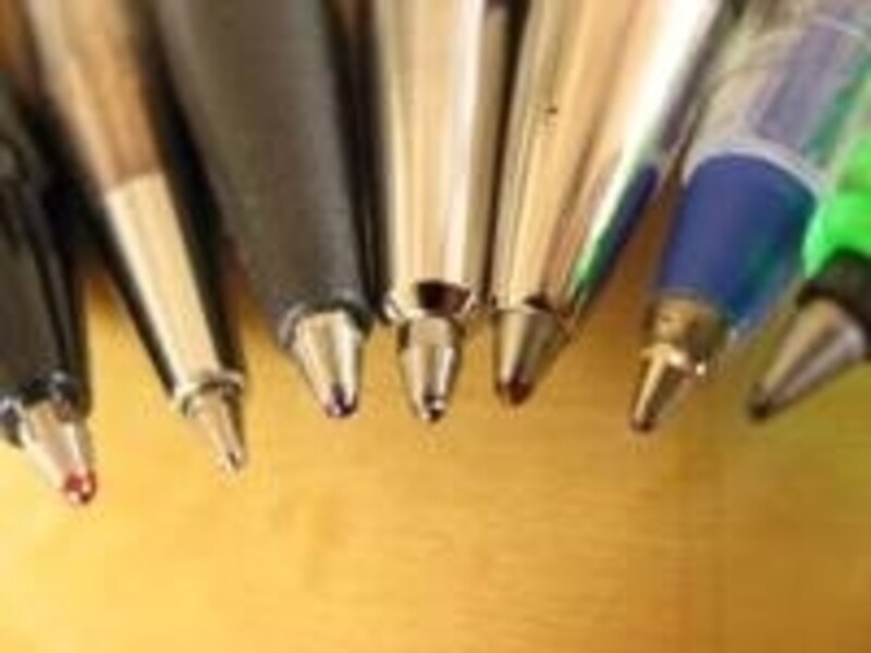 油性・水性・ゲルインクなど インクの種類にかかわらず、 インク漏れは起こり得る