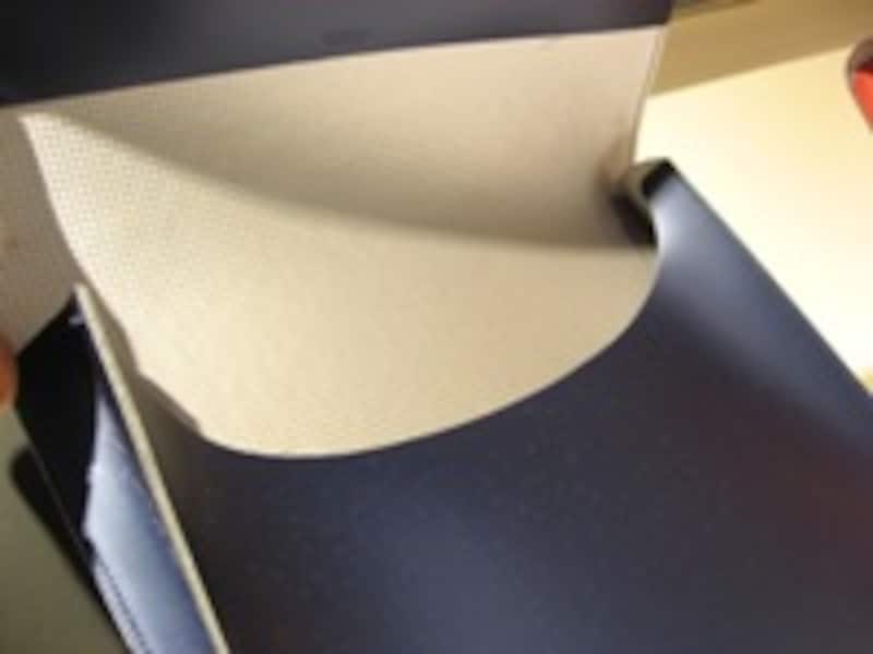 リサイクルレザー バッグ