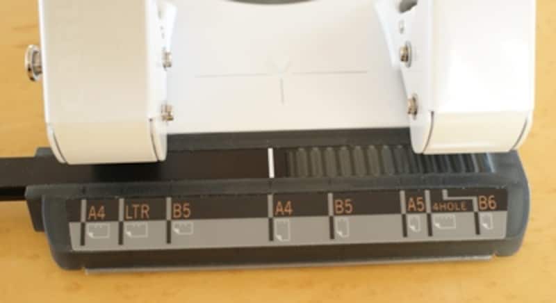 カール事務器 2穴パンチ アリシス