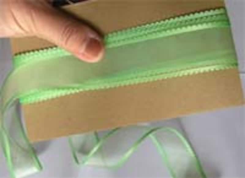 箱の大きさにあわせて、リボンの大きさを決定