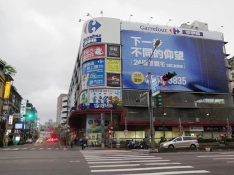 台湾・台北の夜を観光！おすすめナイトスポットで遊ぶ