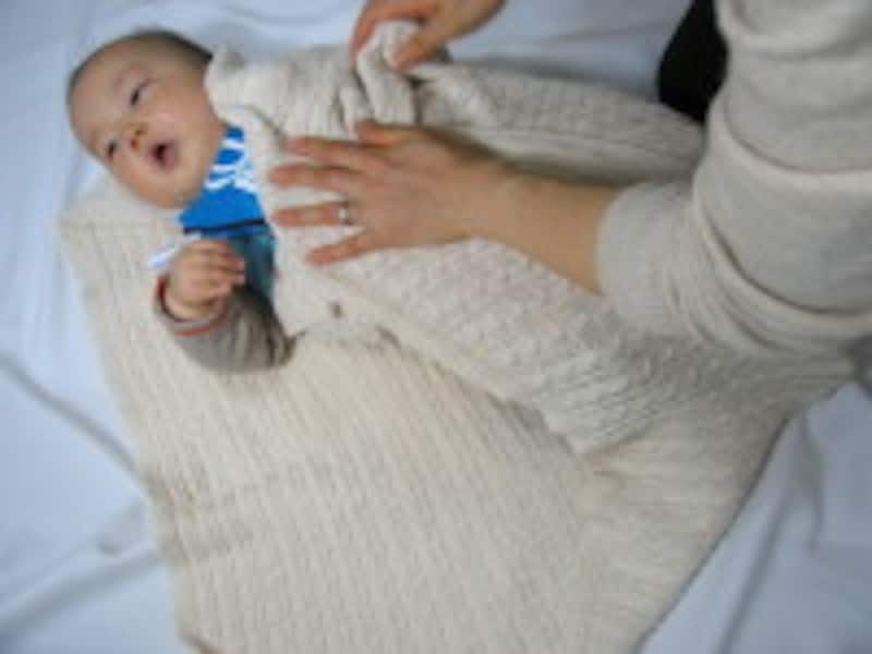 カバーミーでハルトくんをくるむ03