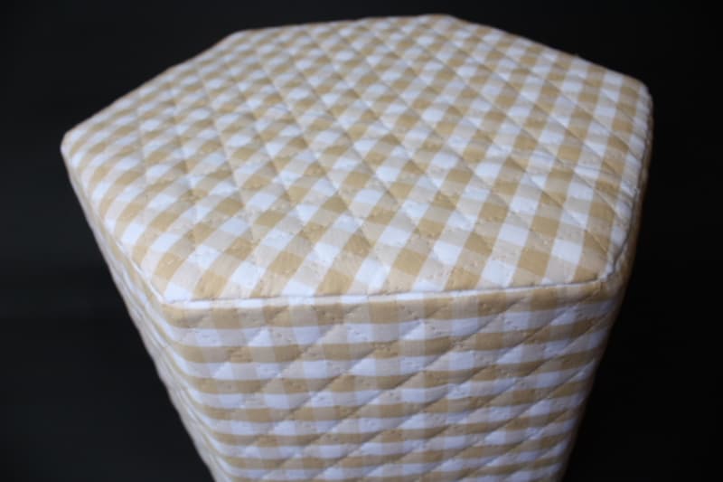 牛乳パック椅子の作り方とカバーの張り方（六角形）｜牛乳パック工作