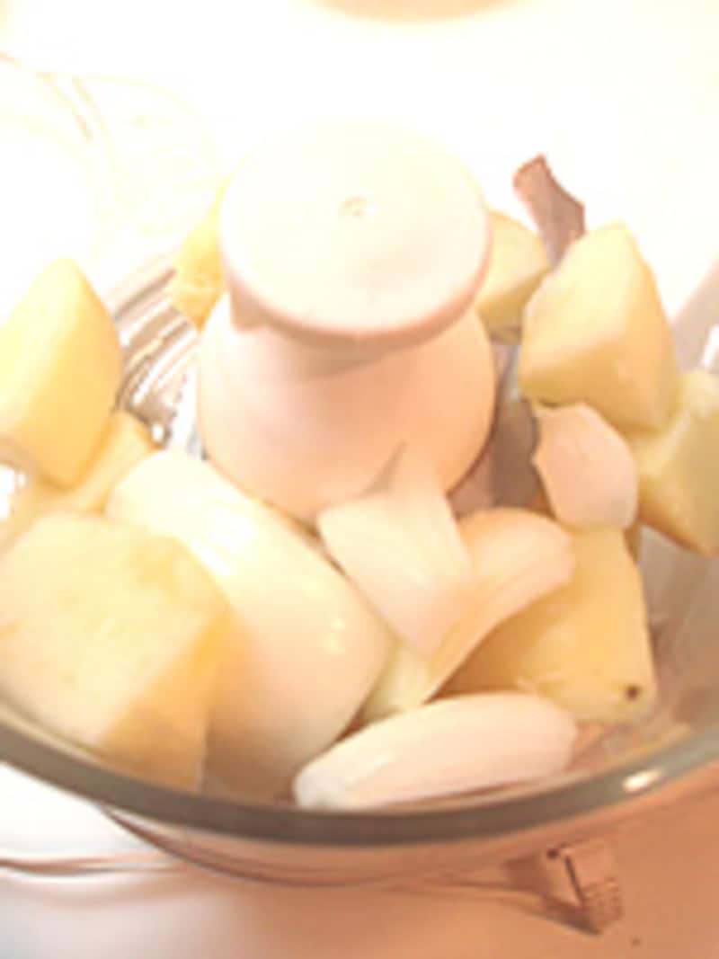 フードプロセッサーで混ぜる