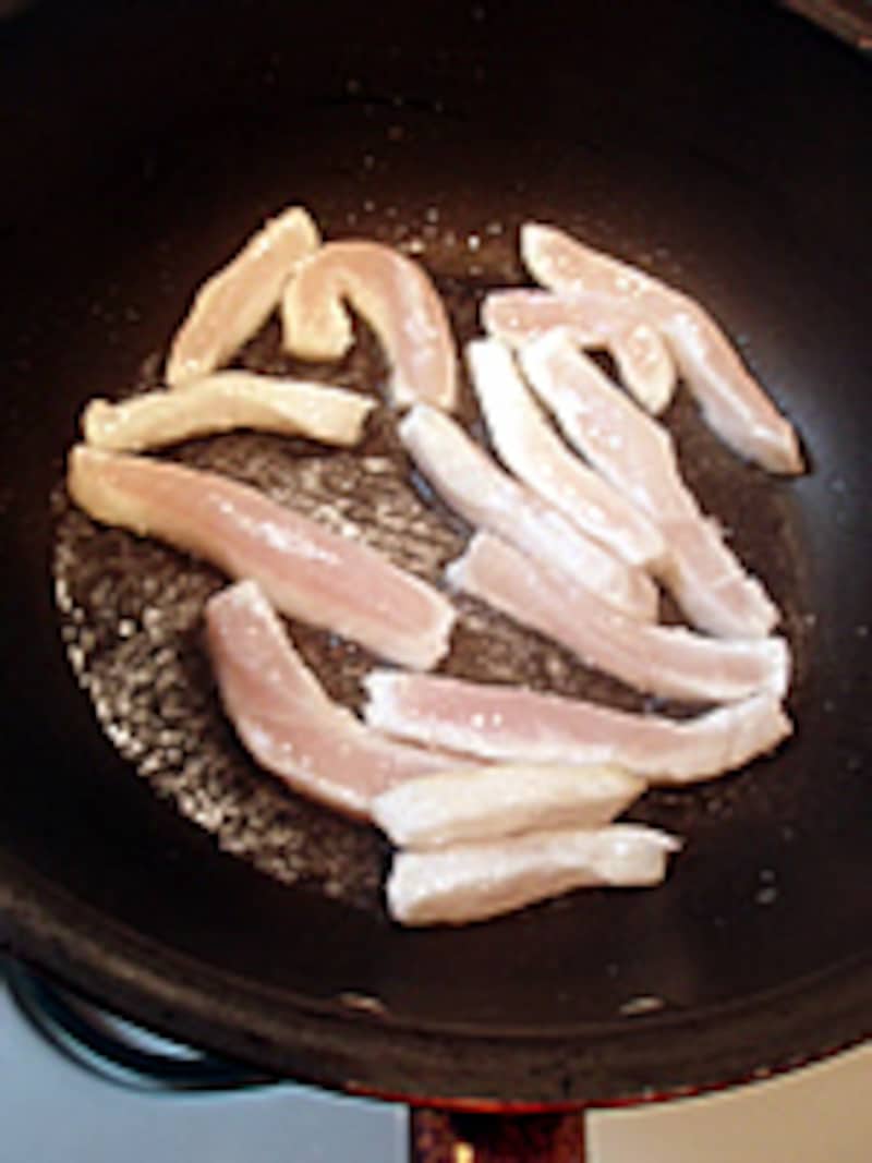 カジキマグロを焼く