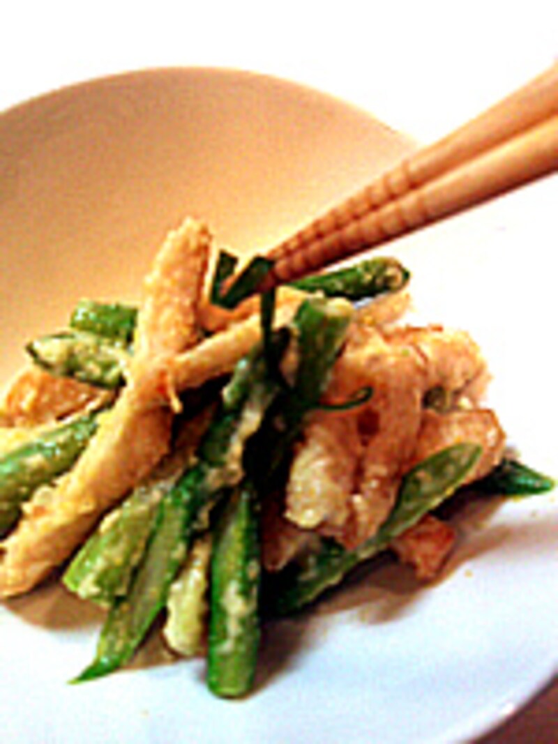 小口ねぎを飾る