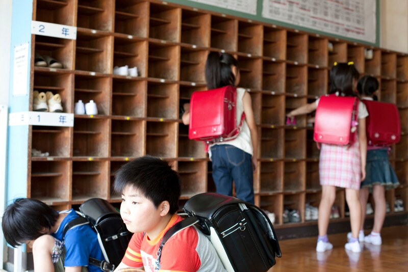 学校に行きたくない…登校しぶりの対策:親が学校の様子を知る