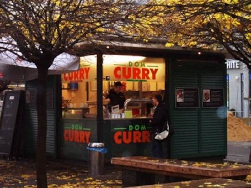 屋台の店員さんも気さくです