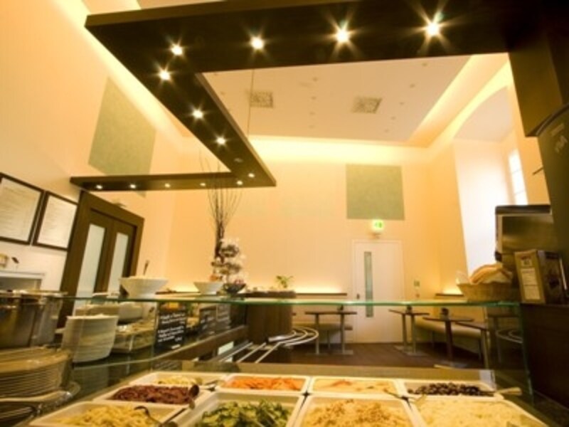 リーバーマンスのランチビュッフェ  © Liebermanns