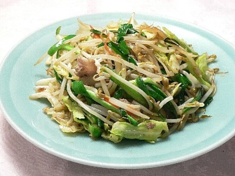 強火で手早く！シャキシャキに炒め上げて熱々を食べましょう