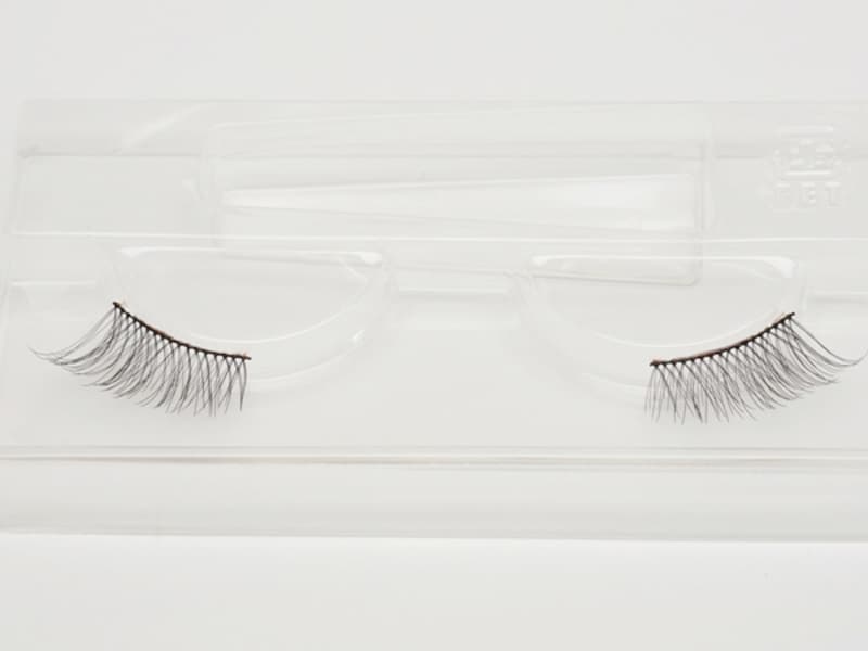 目尻用つけまつげも多数販売されている