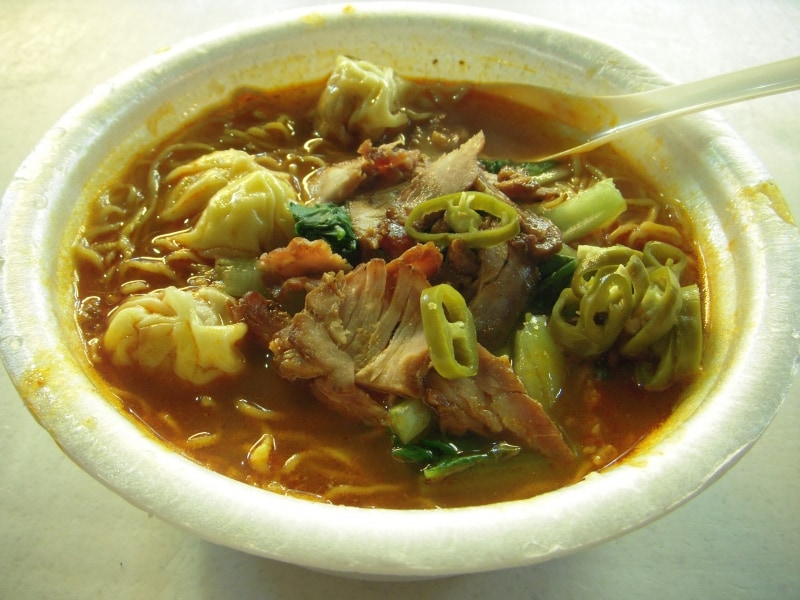 中華系のお店で必ず見かける雲呑麺