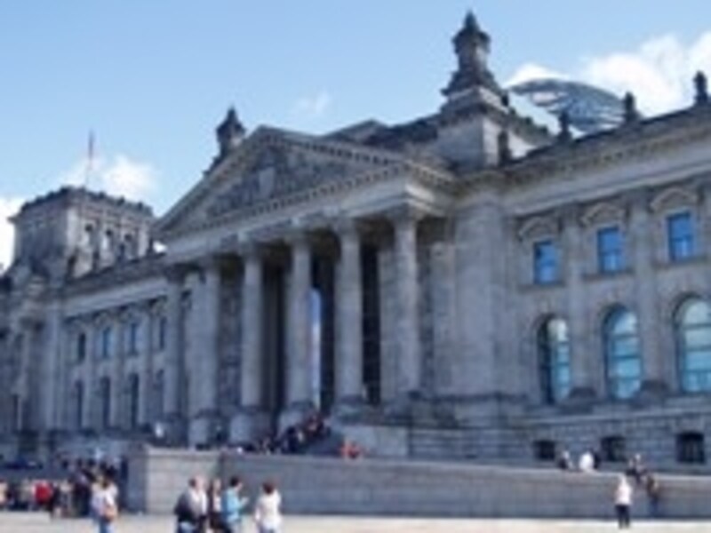 連邦議会議事堂本体はこんな感じ