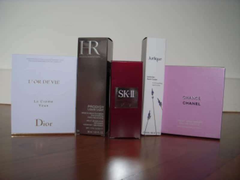 外資系ブランドの化粧品は、空港の免税店と同じ価格です