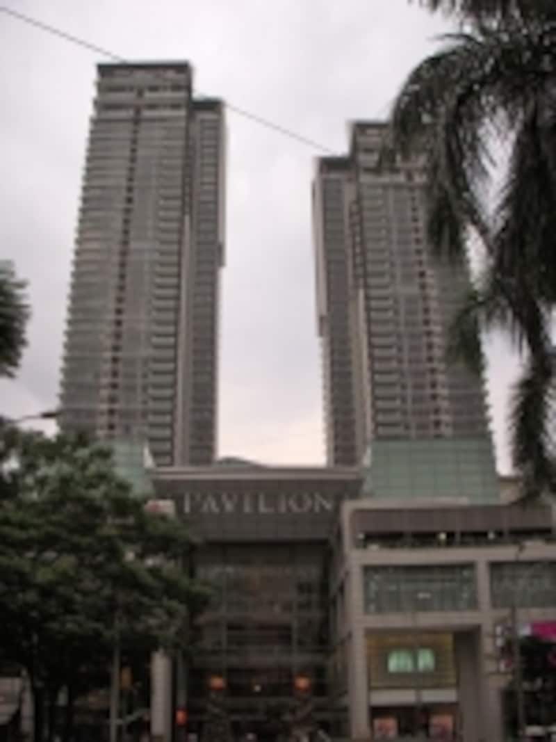 レストランも充実しているモール、パヴィリオン