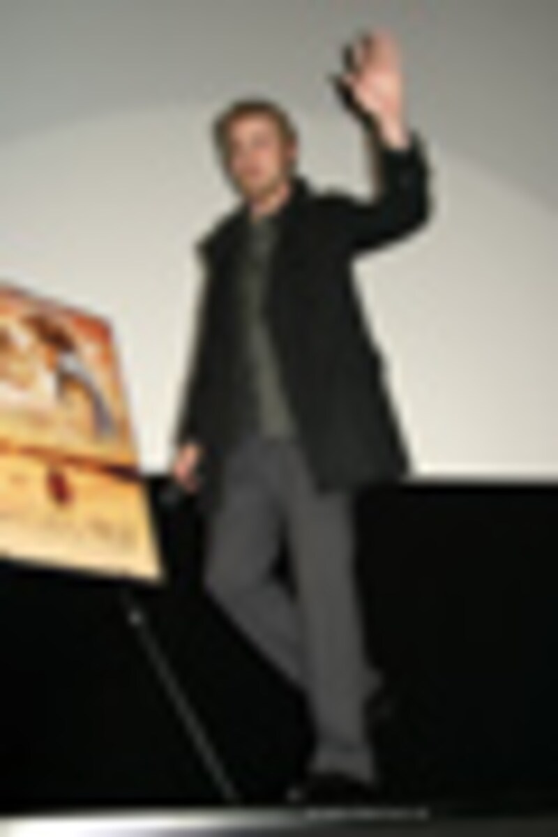 『きみに読む物語』[THE NOTEBOOK]ライアン・ゴズリングが来日し舞台挨拶を行う