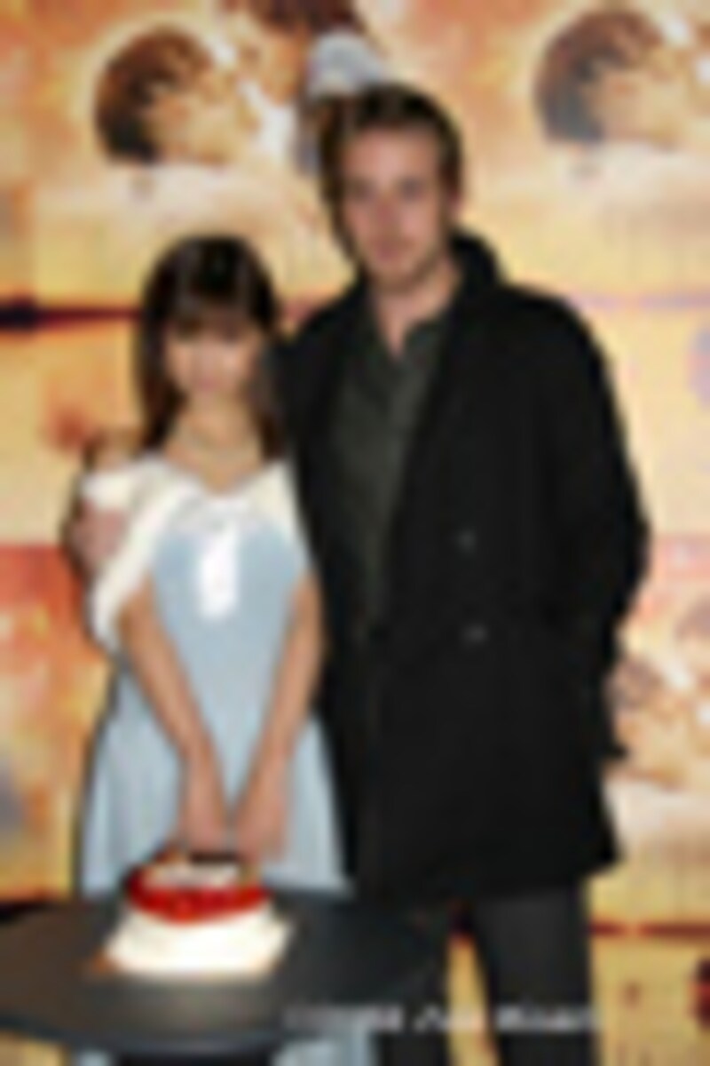 『きみに読む物語』[THE NOTEBOOK]ライアン・ゴズリングが来日し舞台挨拶を行う