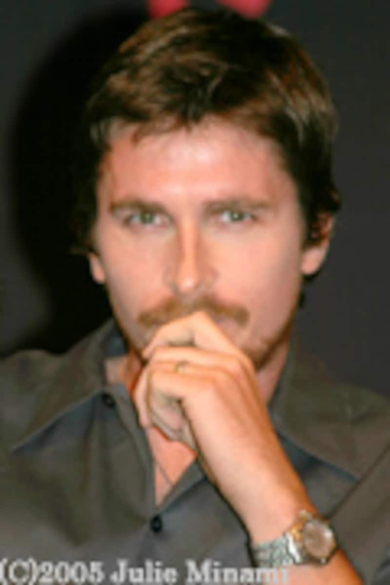 『バットマン ビギンズ』来日会見