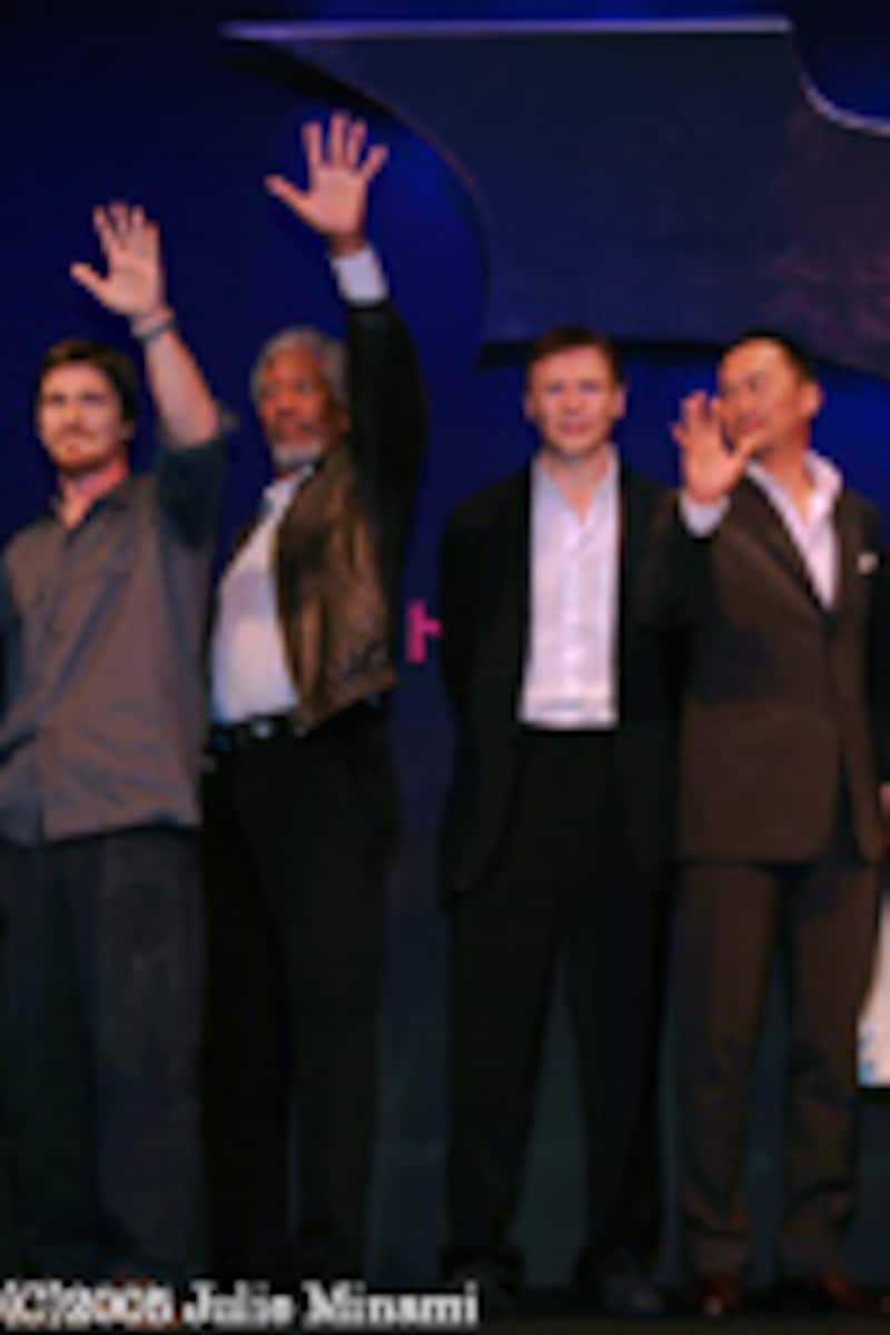 『バットマン ビギンズ』来日会見