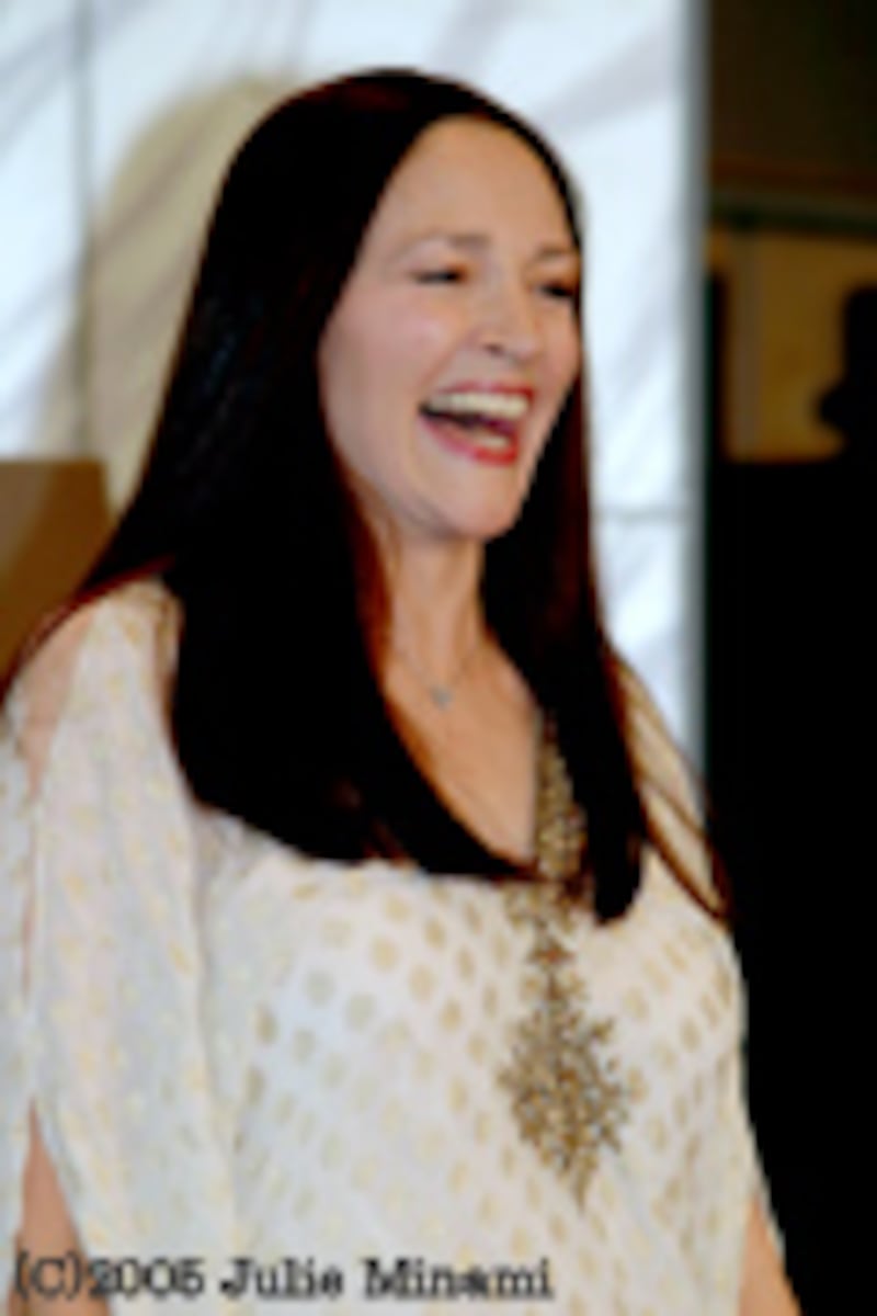 『マザー・テレサ』オリビア・ハッセーさん来日会見[Mother Teresa] Tokyo Press Conference