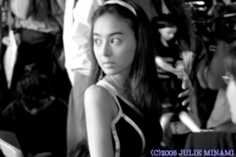 『人形霊』イム・ウンギョンさん来日人形供養