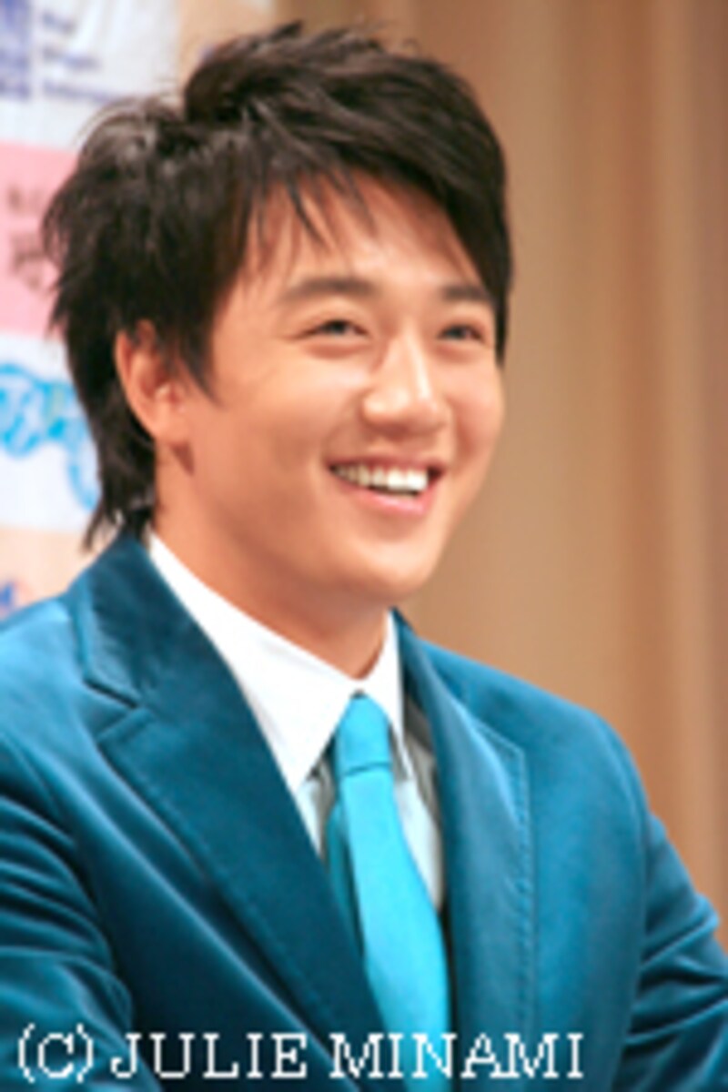 『アメノナカノ青空』キム・レウォン氏来日会見