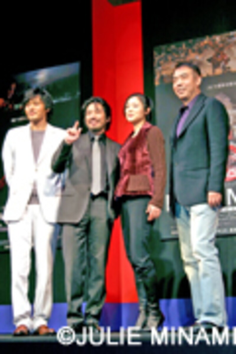 『PROMISE』来日会見-写真はチャン・ドンゴン[張東健]、真田広之、チェン・ホン[陳紅]、チェン・カイコー[陳凱歌]